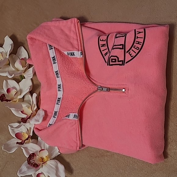 PINK VS Quarter Zip - Picture 2 of 11